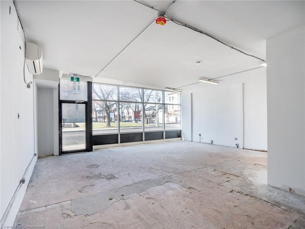 681 Barton Street Property Photo 10
