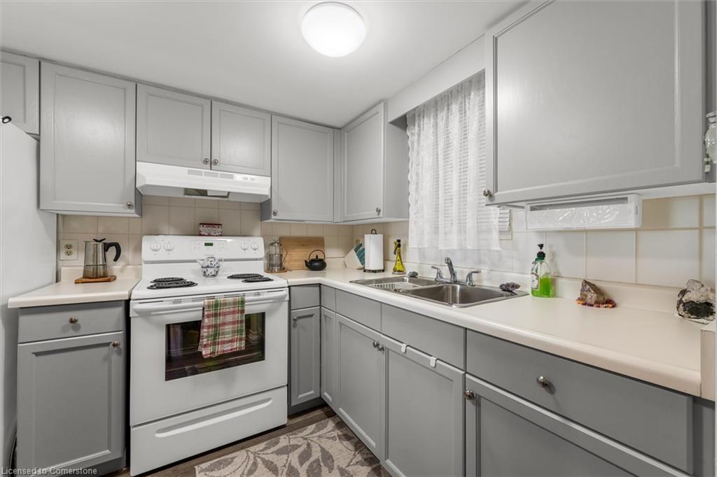 321-3420 Frederick Avenue Property Photo 8