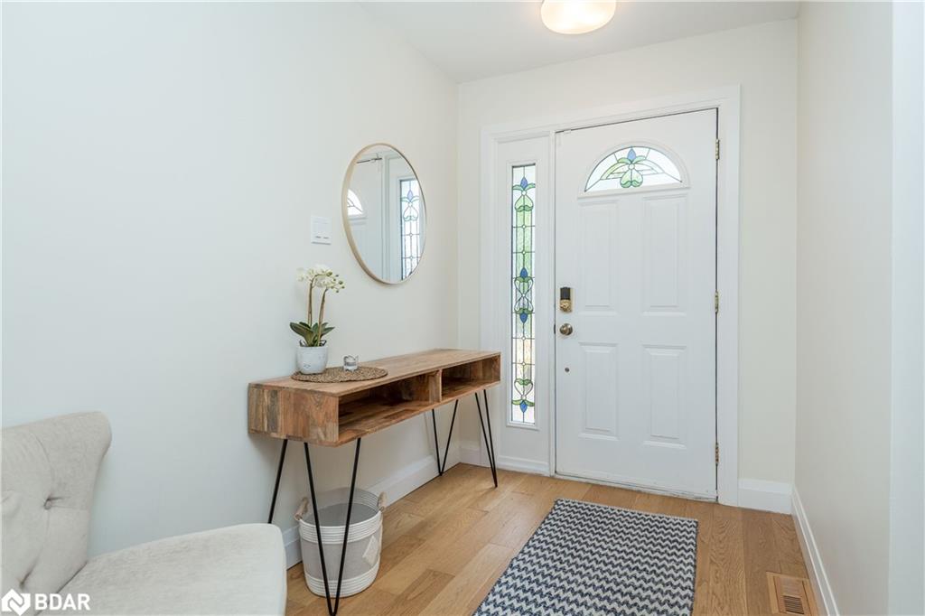 296 Codrington Street Property Photo 4