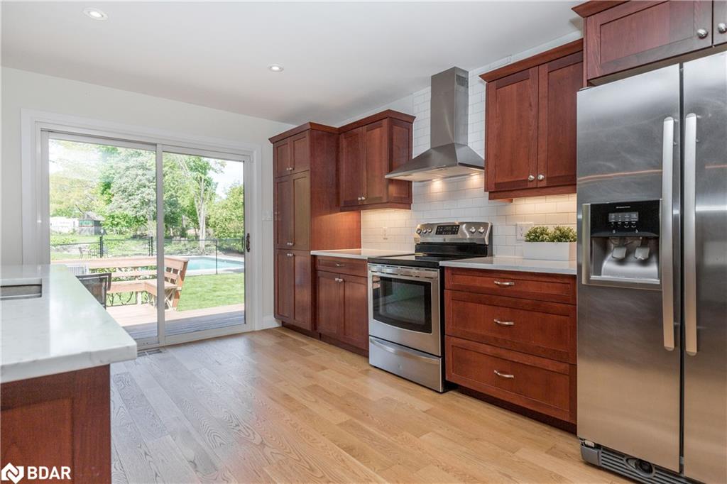 296 Codrington Street Property Photo 11