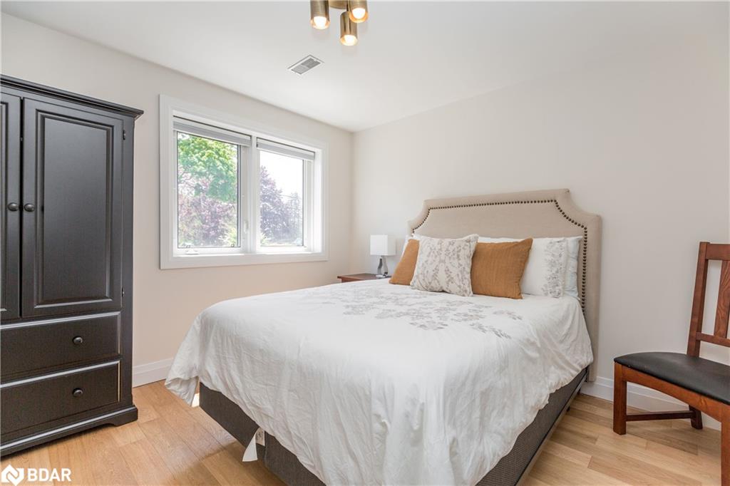296 Codrington Street Property Photo 22