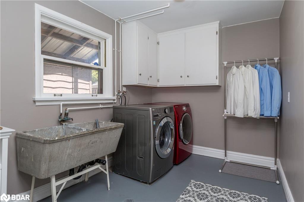 296 Codrington Street Property Photo 24