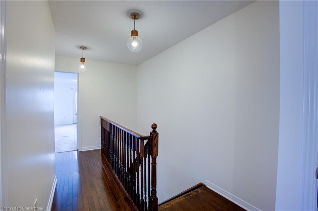 27 Portrush Trail Property Photo 13