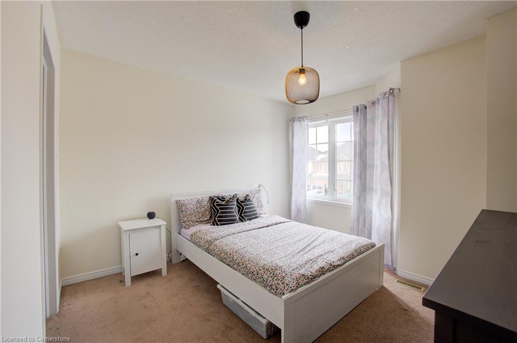 27 Portrush Trail Property Photo 18