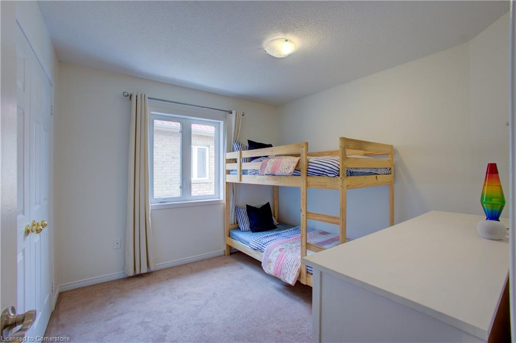 27 Portrush Trail Property Photo 19