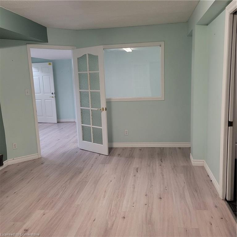 382 Queen Street Property Photo 1
