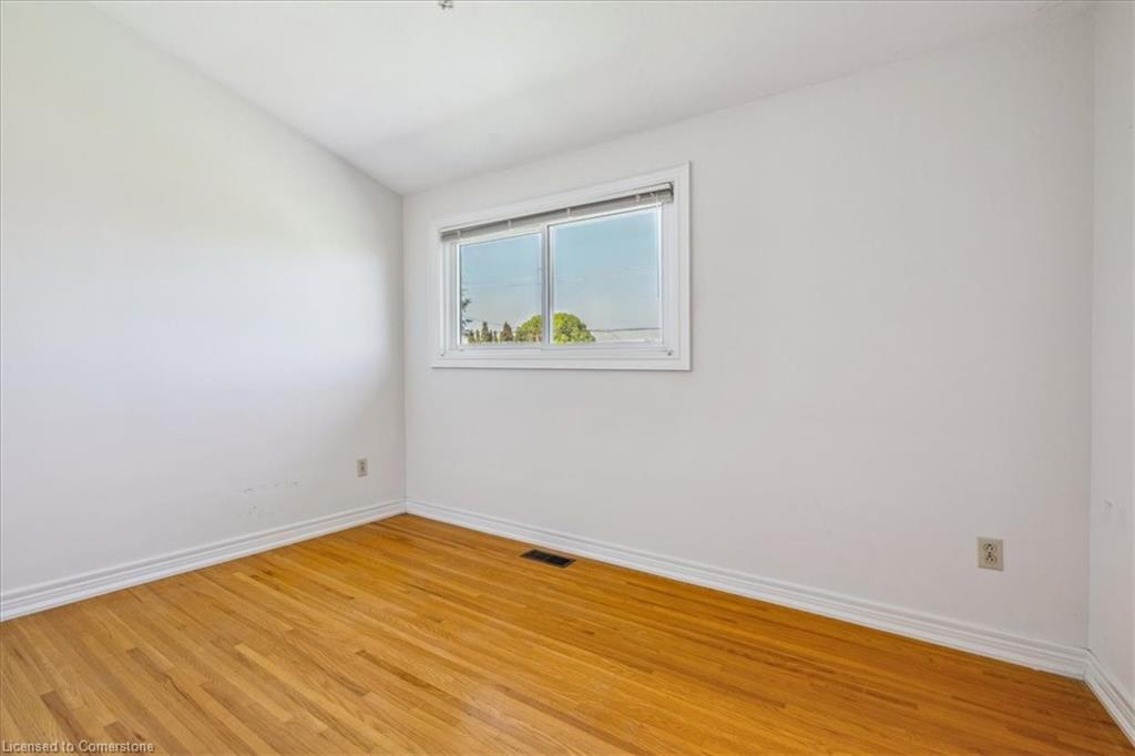 108 Nash Road S Property Photo 25