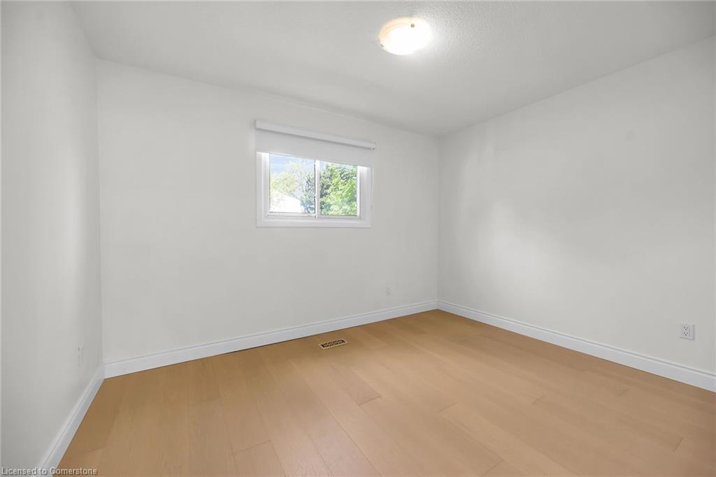 567 Queen Victoria Drive Property Photo 26