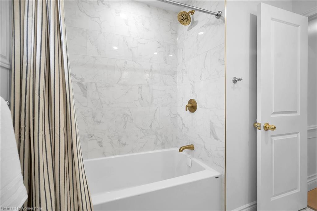 567 Queen Victoria Drive Property Photo 30