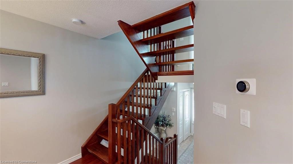 3-348 Highland Road W Property Photo 15