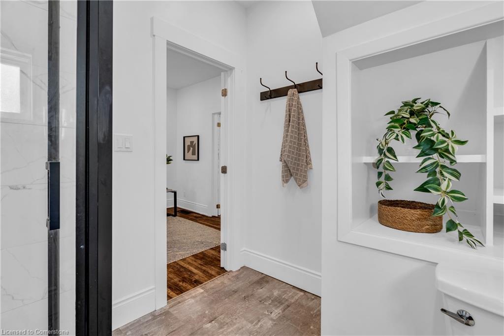 52 Henry Street Property Photo 17