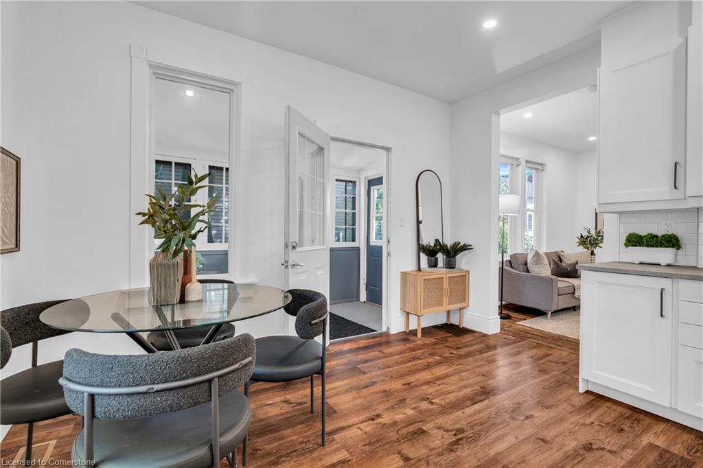 52 Henry Street Property Photo 18