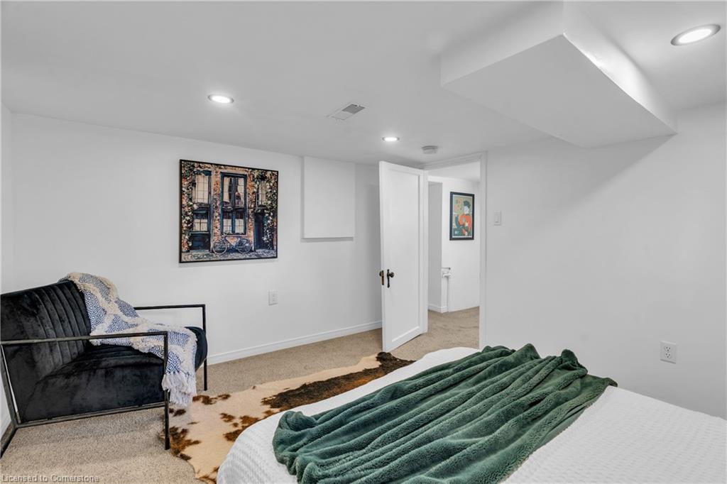 52 Henry Street Property Photo 20