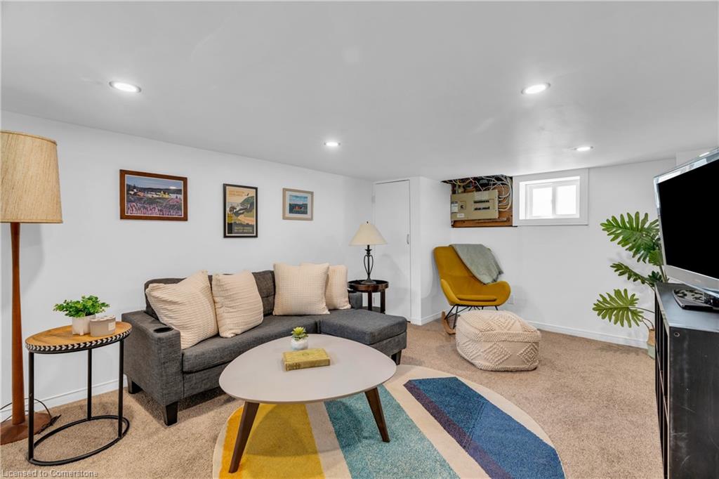 52 Henry Street Property Photo 23