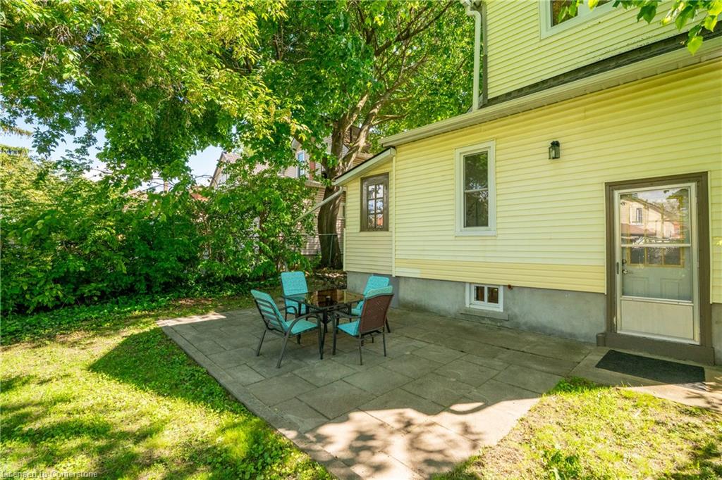 52 Henry Street Property Photo 39