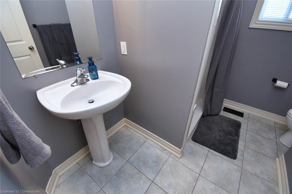 160 Wallace Avenue S Property Photo 22