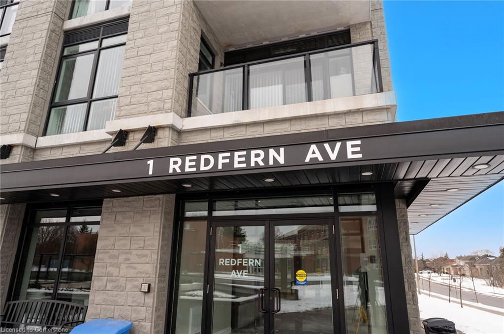 416-1 Redfern Avenue Property Photo 3