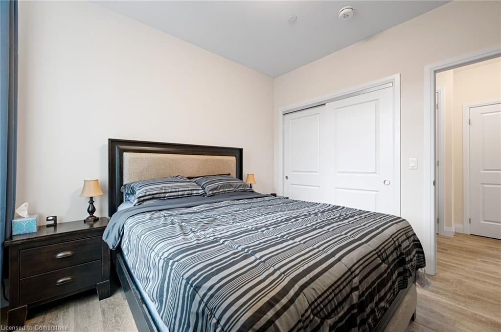 416-1 Redfern Avenue Property Photo 23