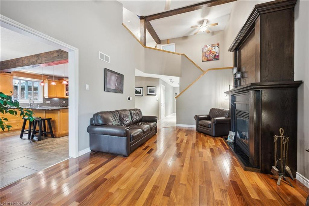 9 Park Avenue E Property Photo 9