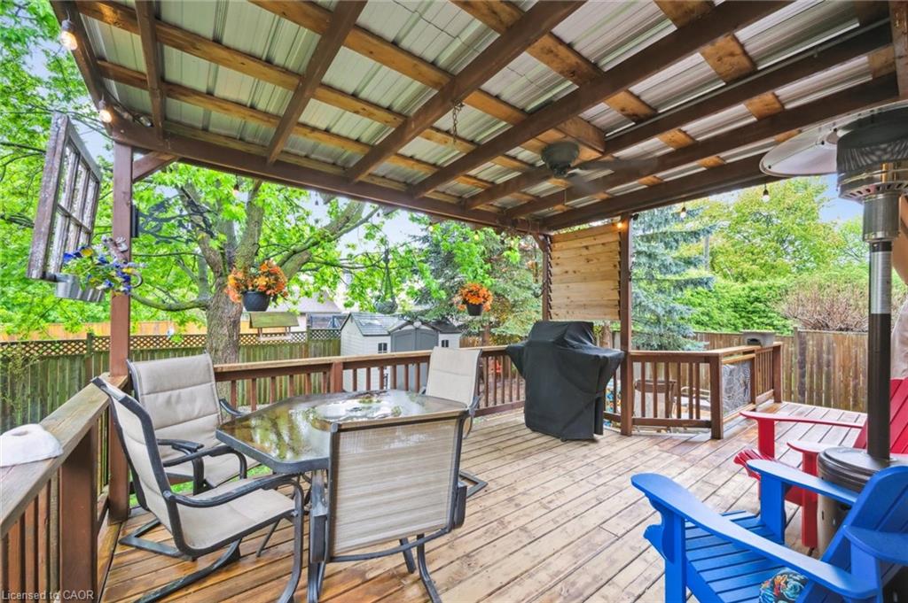 9 Park Avenue E Property Photo 34