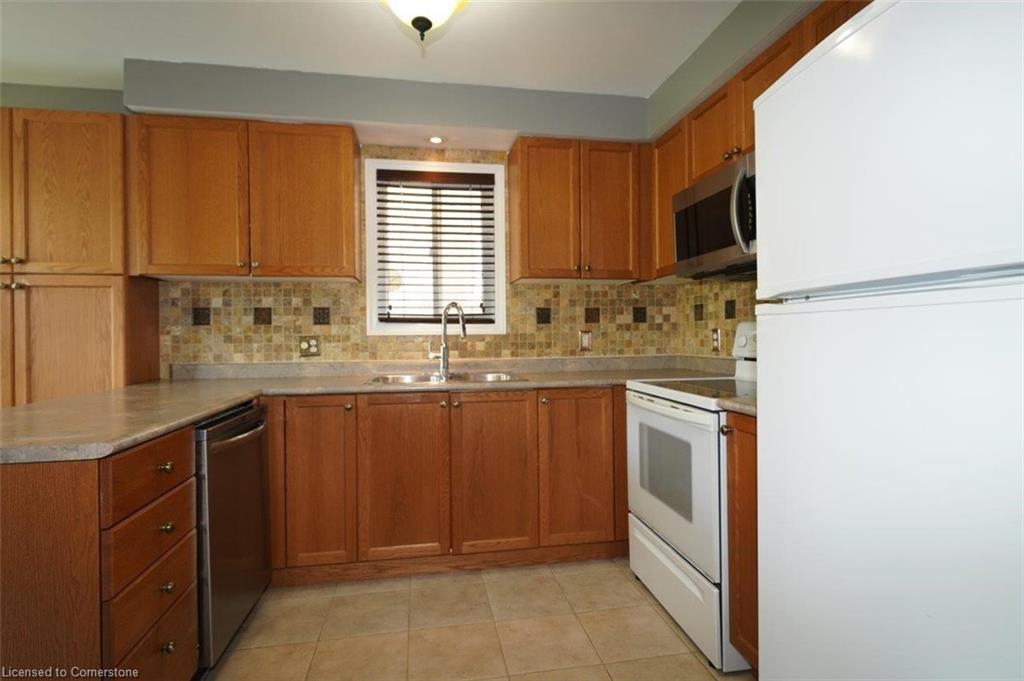 548 Falconridge Drive Property Photo 11