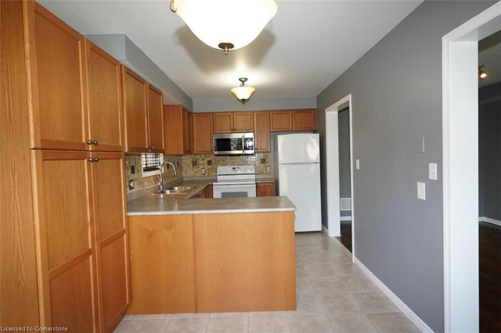 548 Falconridge Drive Property Photo 14