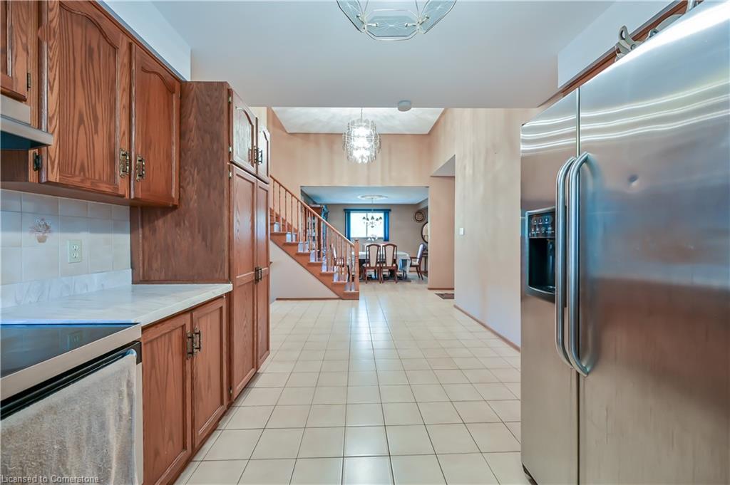 30 Goldcrest Drive Property Photo 14