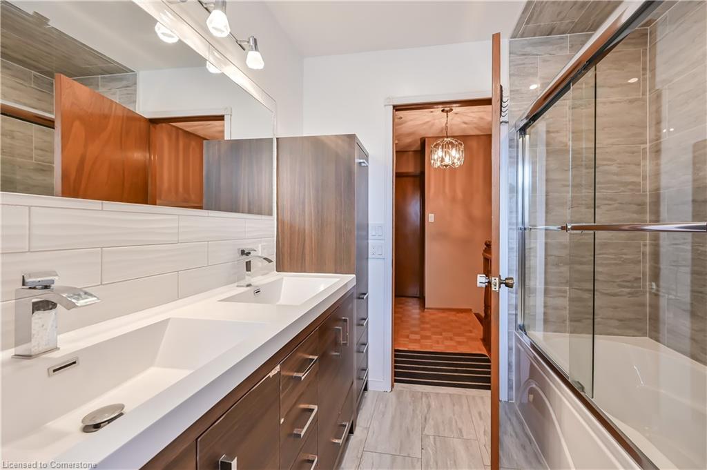30 Goldcrest Drive Property Photo 23