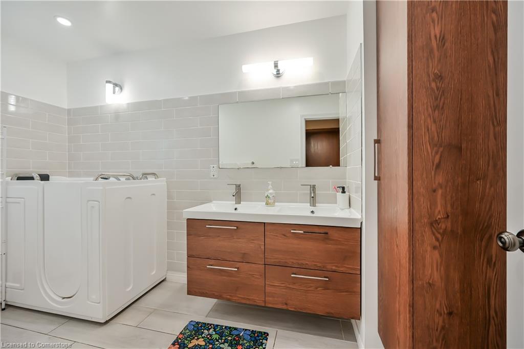 30 Goldcrest Drive Property Photo 30
