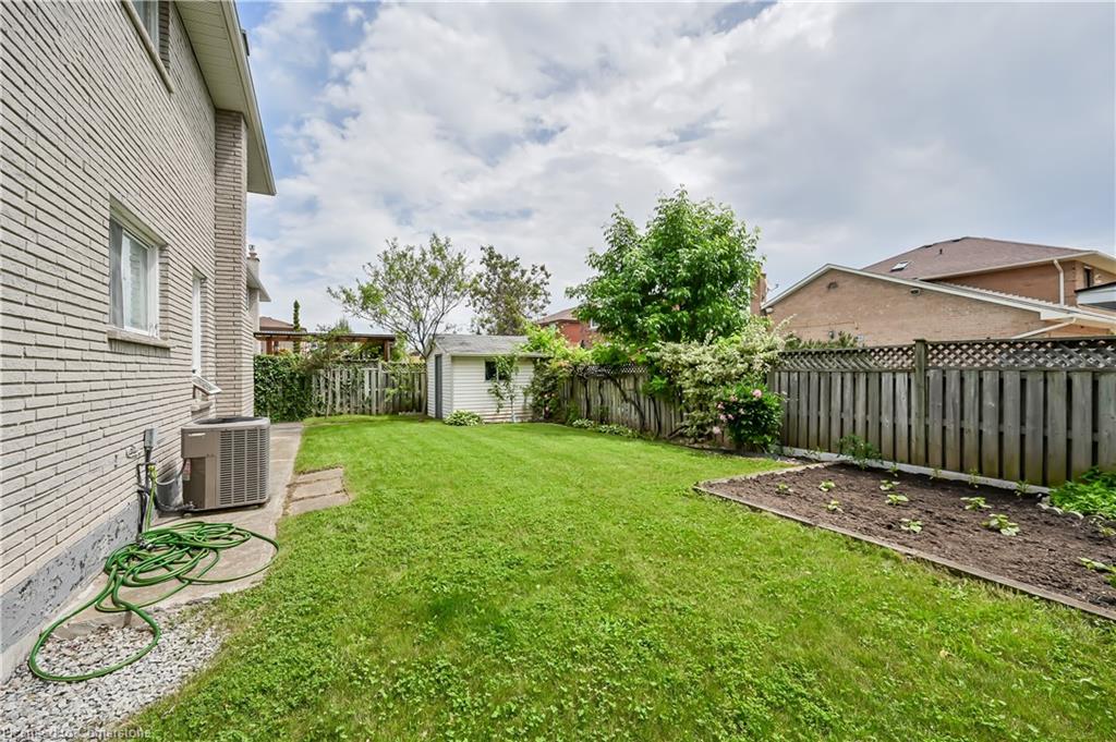 30 Goldcrest Drive Property Photo 37