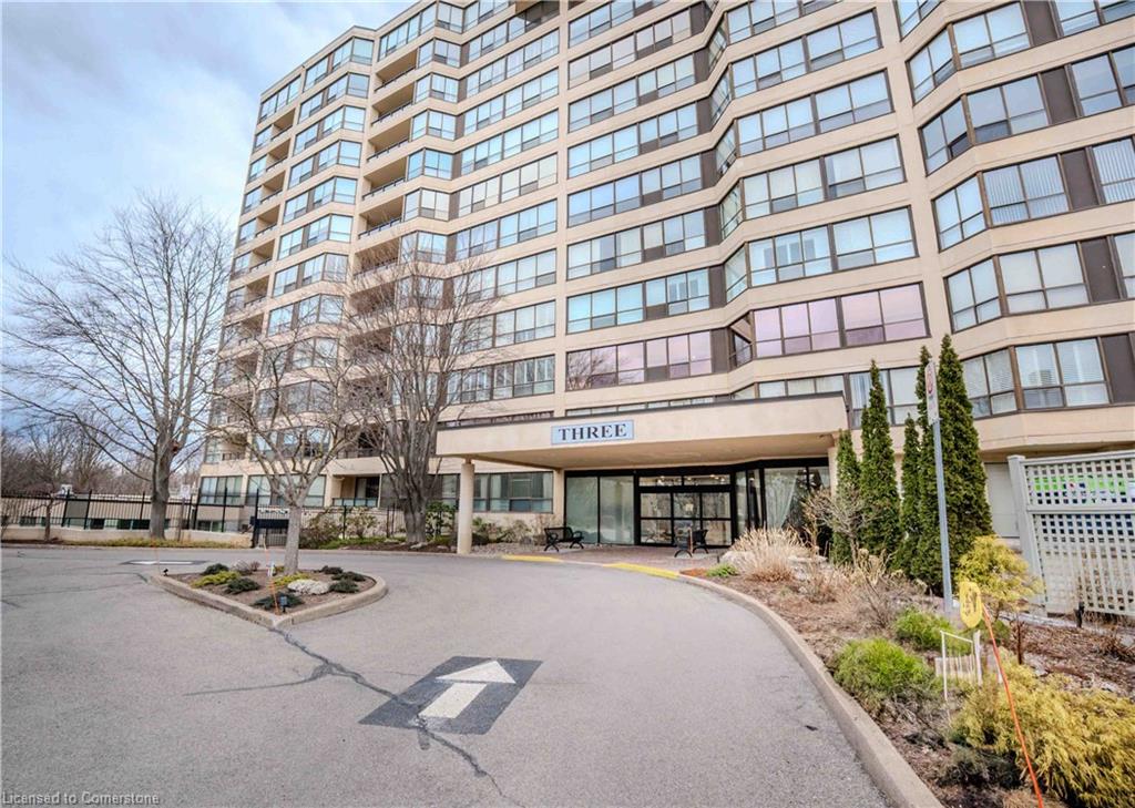 1107-3 Towering Hts Boulevard Property Photo 1