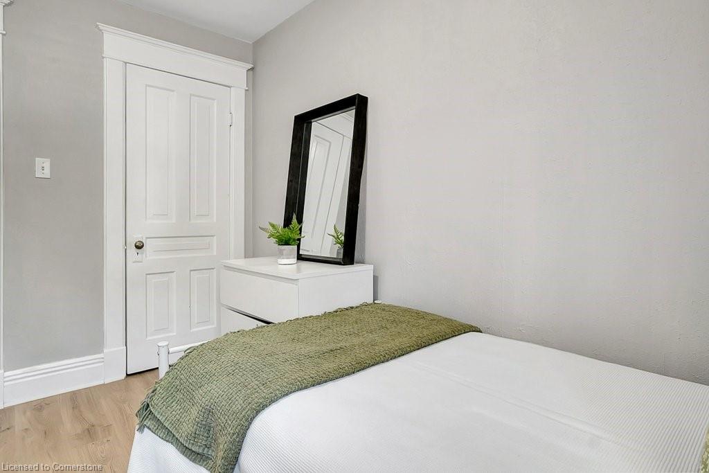 107 Barrie Street Property Photo 28