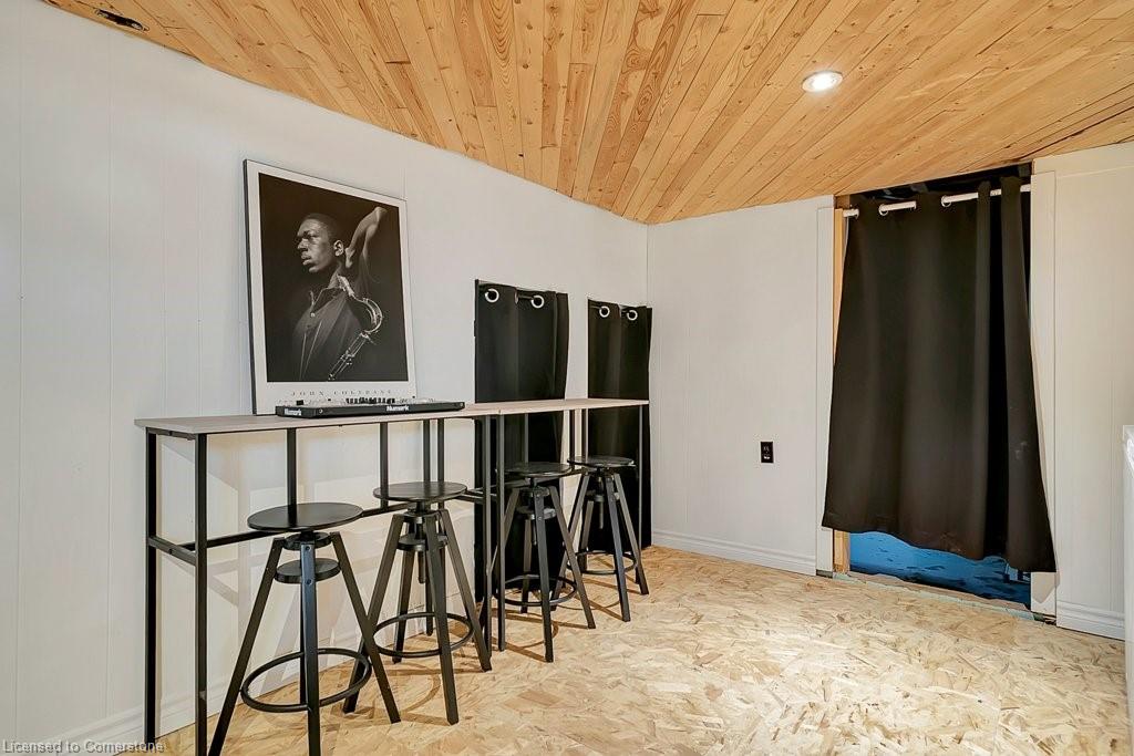 107 Barrie Street Property Photo 30