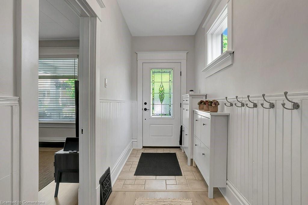 107 Barrie Street Property Photo 33