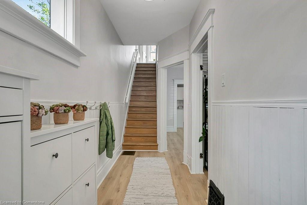 107 Barrie Street Property Photo 34