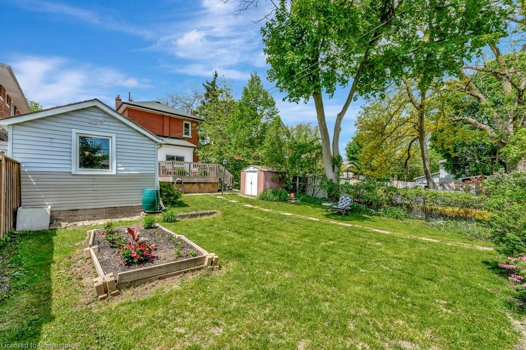 107 Barrie Street Property Photo 41