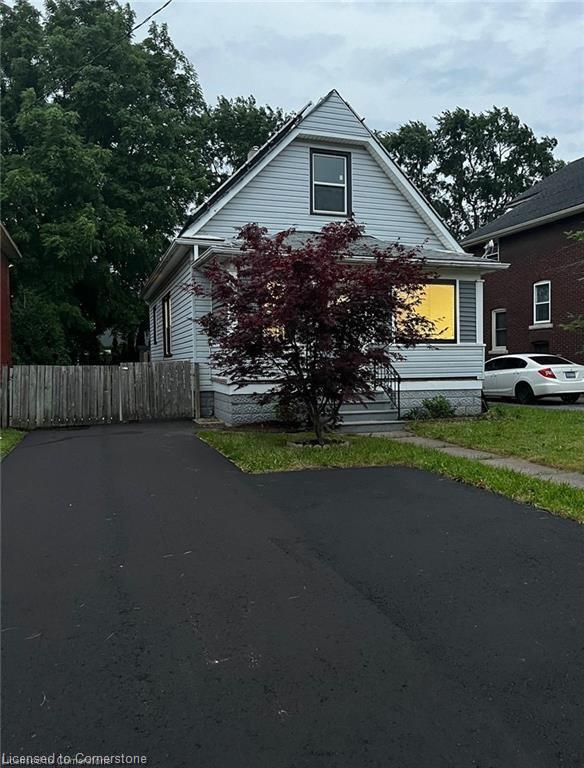 4554 Third Avenue Property Photo