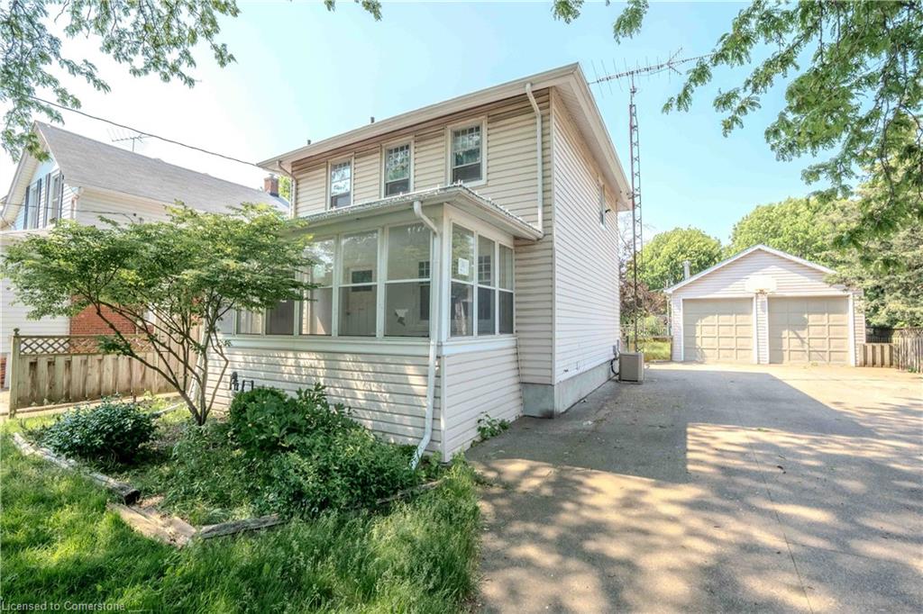 249 Russell Avenue Property Photo 1