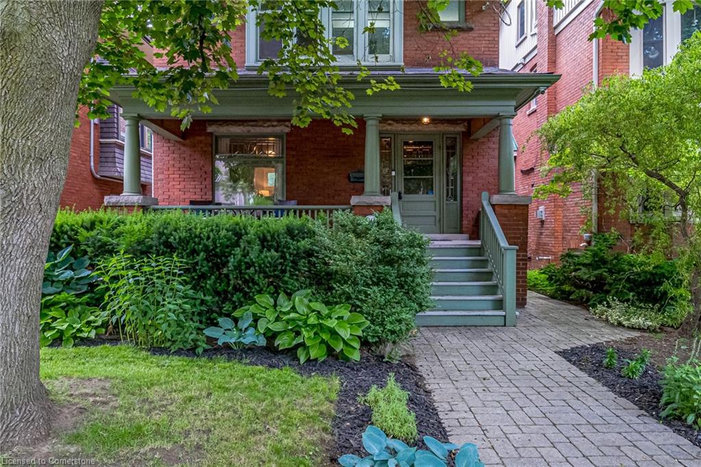 90 Blake Street Property Photo 3