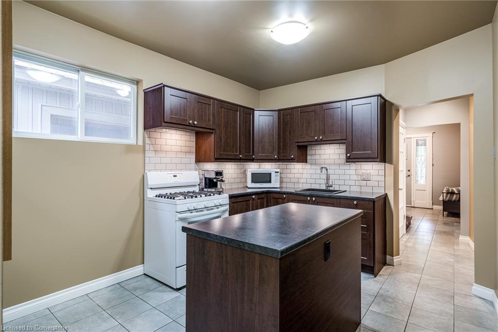 90 Blake Street Property Photo 15