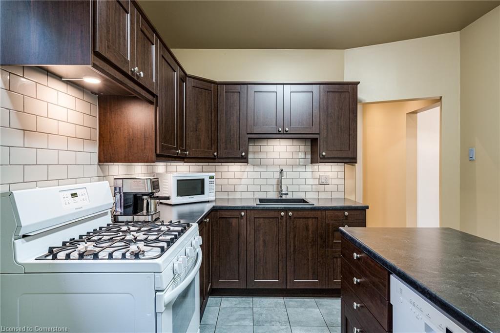 90 Blake Street Property Photo 17
