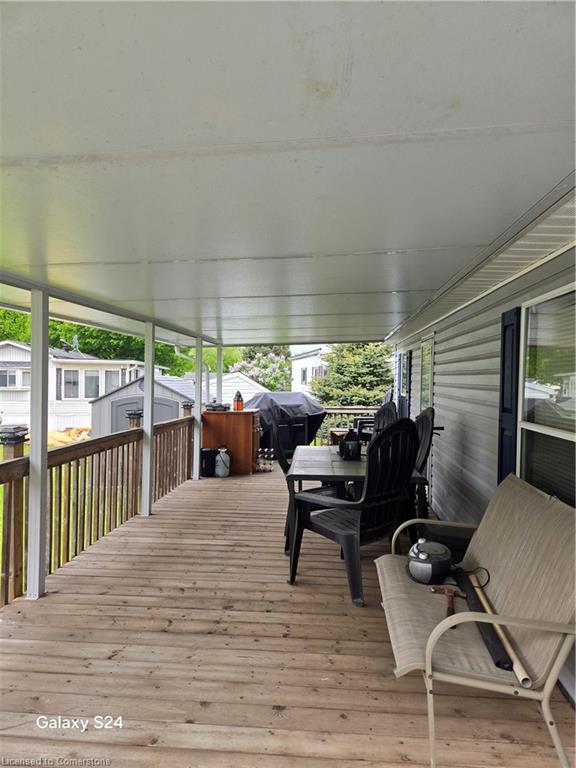 2490 Governors Road Property Photo 4