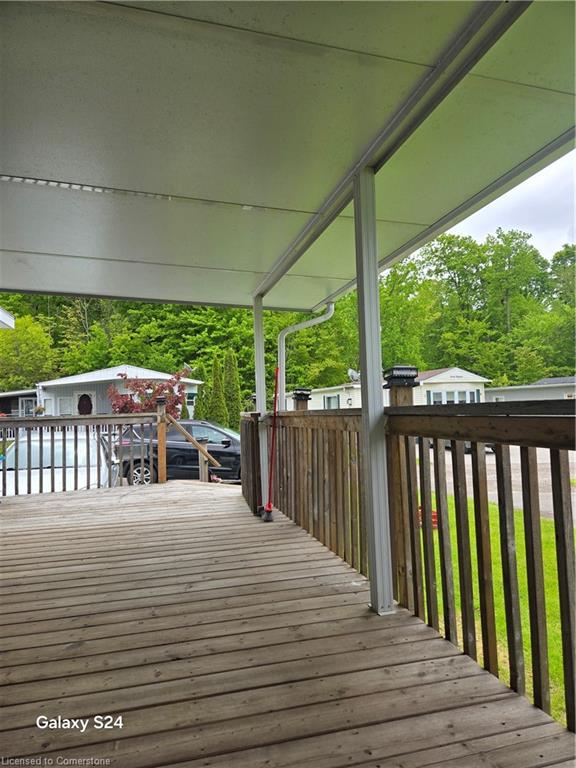 2490 Governors Road Property Photo 5