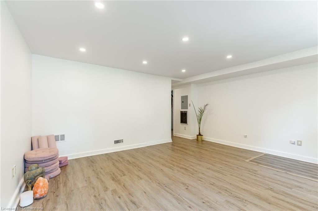 21 Bold Street Property Photo 27