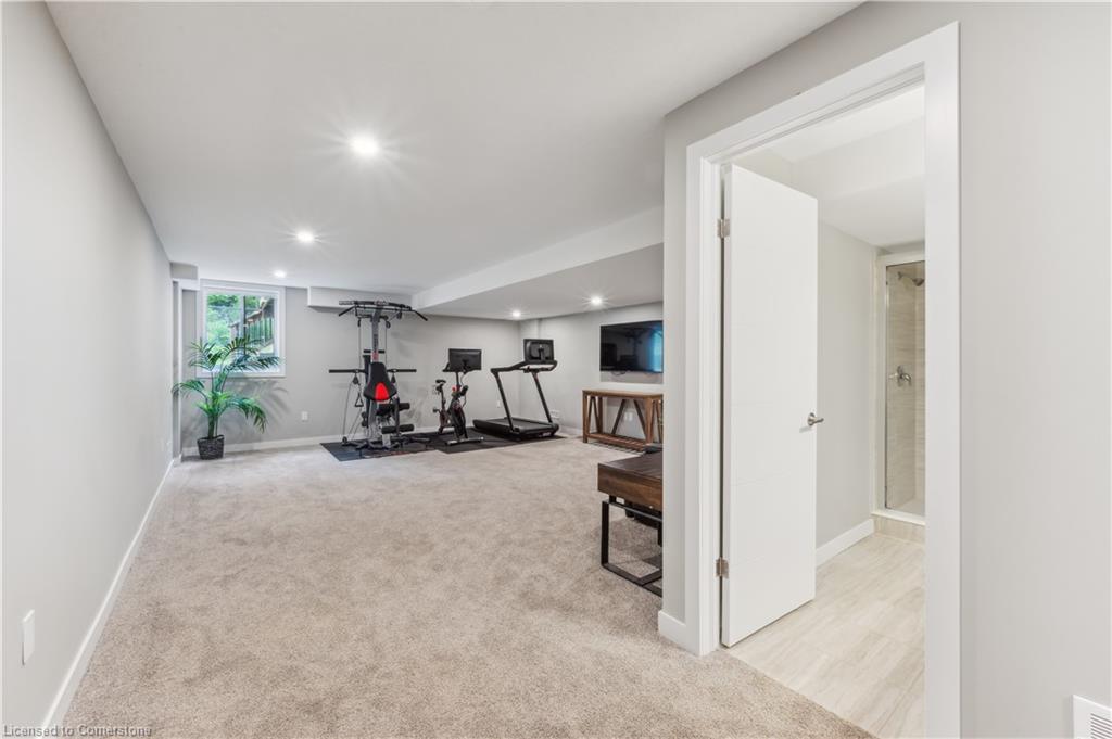 946 Robert Ferrie Drive Property Photo 32