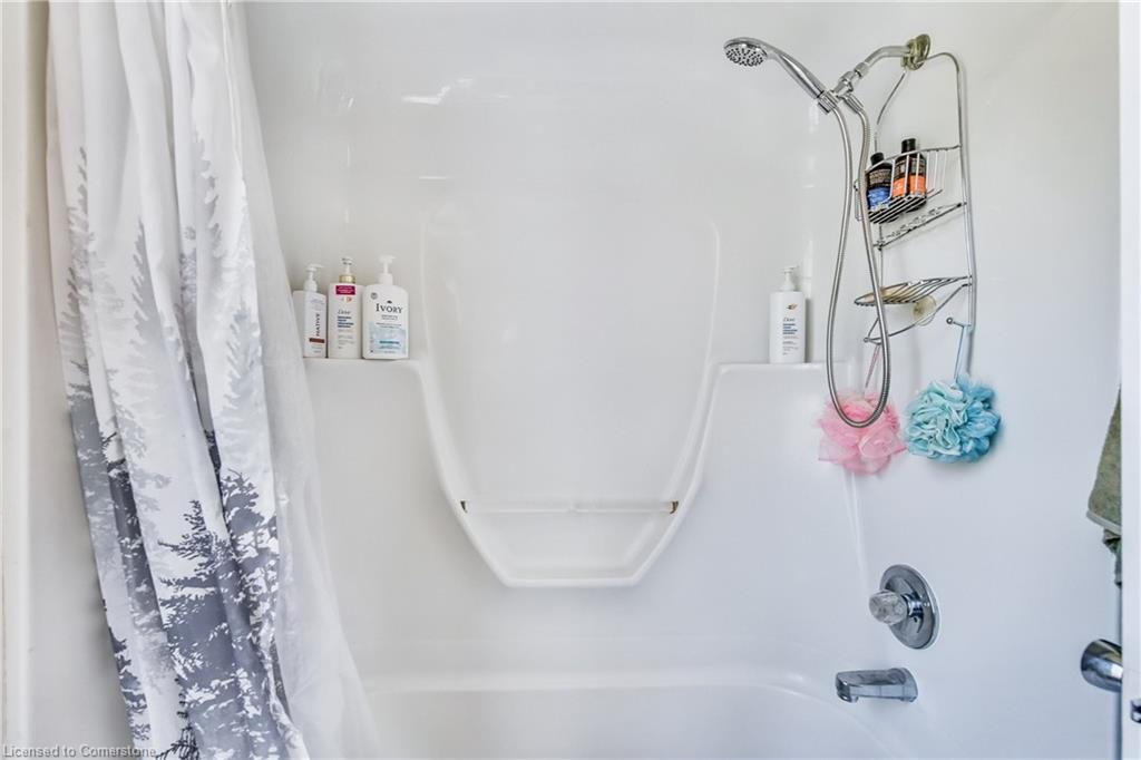 393 King Street W Property Photo 19