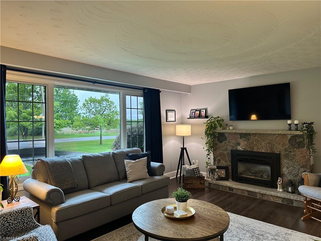 1076 Diltz Road Property Photo 8