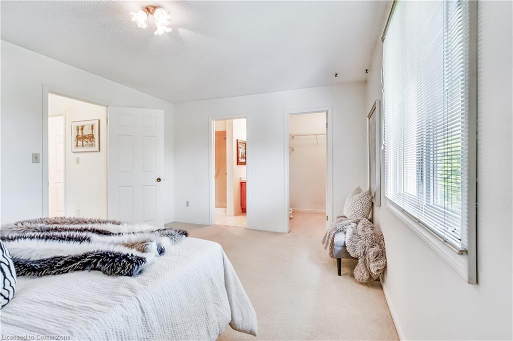 47 Winter Way Property Photo 13