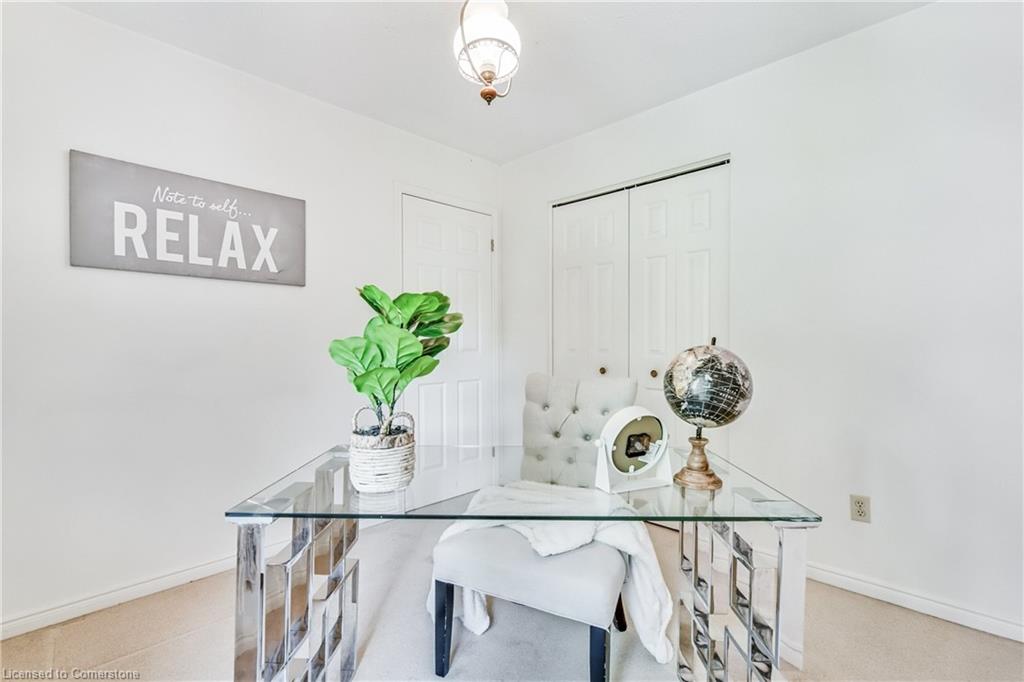47 Winter Way Property Photo 17