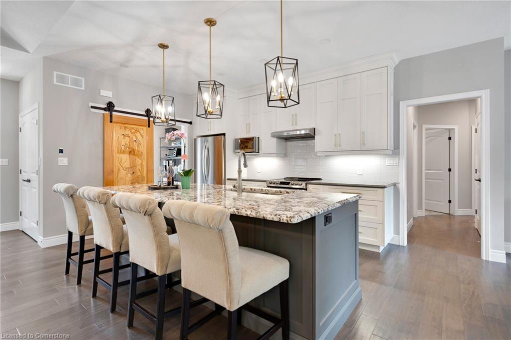 6845 Wellington Road 34 Property Photo 13